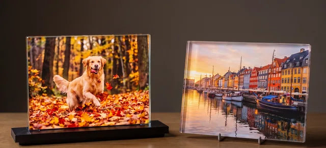 Kristallfotoram med ljusfot och printglas med färgtryck