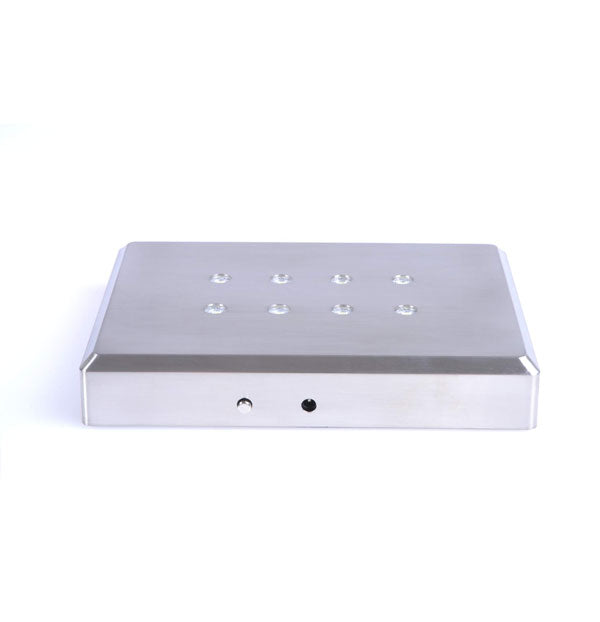 Stor batteriljusbas 10x14 cm i metall med åtta LED-dioder